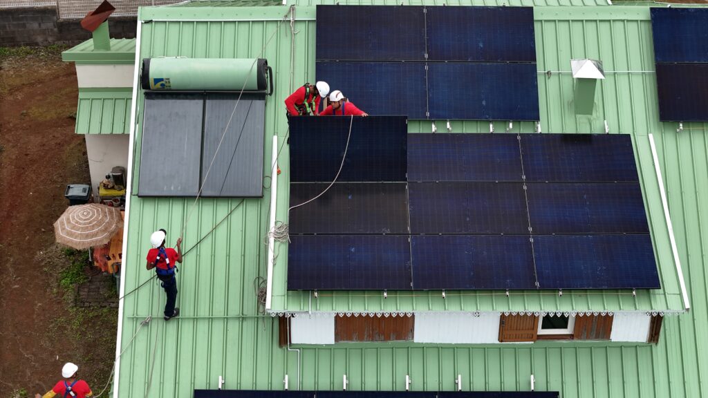 dji fly 20240329 151808 0224 1764328013454 photo A propos réunion